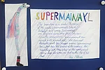 Superheldbeschreibung "Supermainayl" in englischer Sprache