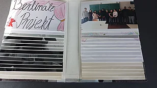 Deckblatt eines Fotoalbums &uuml;ber Geschlechterungleichheit in spanischer Sprache