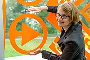 Dr. phil. Sandra Hofhues