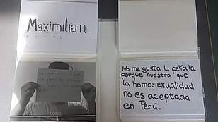 Seite eines Fotoalbums von Maximilian &uuml;ber Geschlechterungleichheit in spanischer Sprache