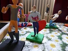 Figuren zu Short Skin, Alfred Nobel Schule