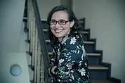 Portr&auml;t Canan Turen