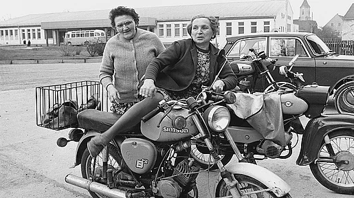 Link zum FilmTipp Die Unbeugsamen 2 - Guten Morgen, ihr Schönen!