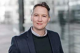 Portr&auml;t Skadi Loist