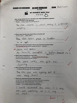 Arbeitsblatt zum Film "A Field Guide to Being a 12-Year-Old Girl"