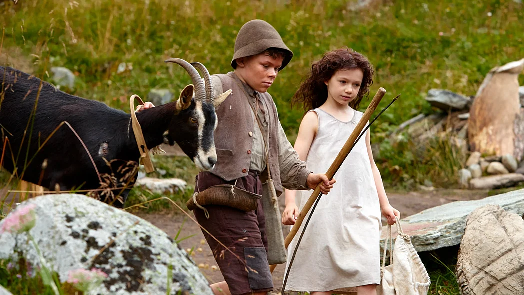 Szenenbild: Heidi, Peter und eine Ziege