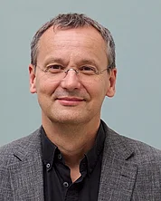 Portr&auml;t Knut Elstermann